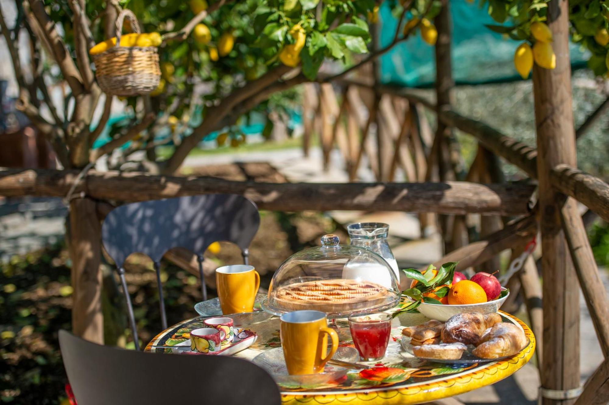 Le Contrade By Sosore Holiday Homes -Amalfi Coast Фуроре Экстерьер фото