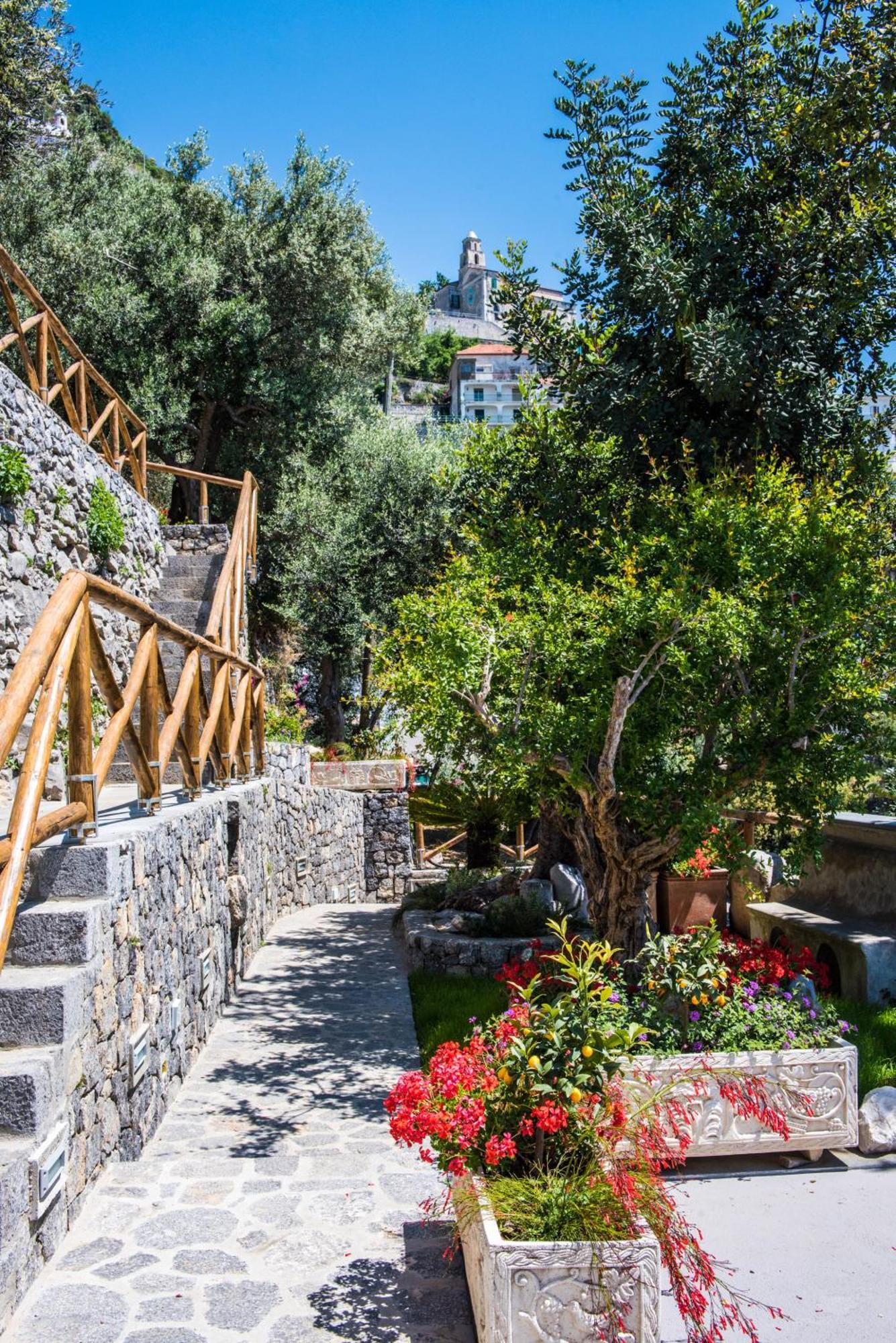 Le Contrade By Sosore Holiday Homes -Amalfi Coast Фуроре Экстерьер фото